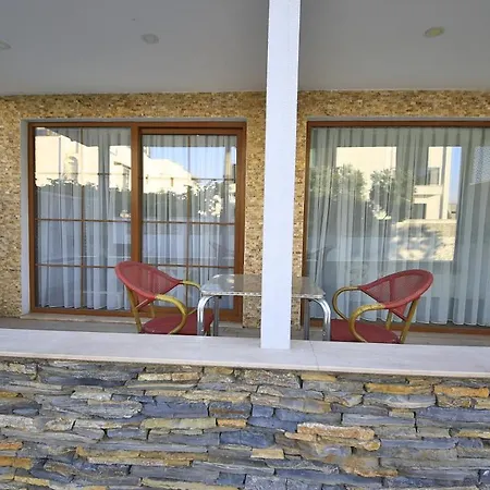 Bed & Breakfast Thales Butik