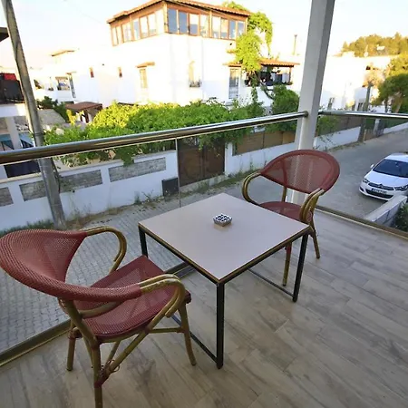 Bed & Breakfast Thales Butik *